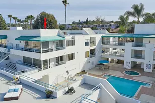 2558 Navarra Dr, Carlsbad, CA 92009 - Photo 24