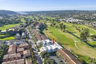 2558 Navarra Dr, Carlsbad, CA 92009 - Photo 30