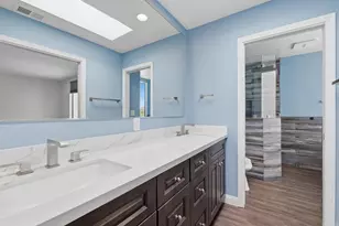 2558 Navarra Dr, Carlsbad, CA 92009 - Photo 14