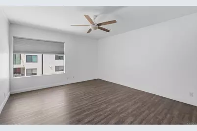 2558 Navarra Drive #E, Carlsbad, CA 92009 - Photo 16