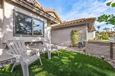 155 Paseo Marguerita, Vista, CA 92084 - Photo 4