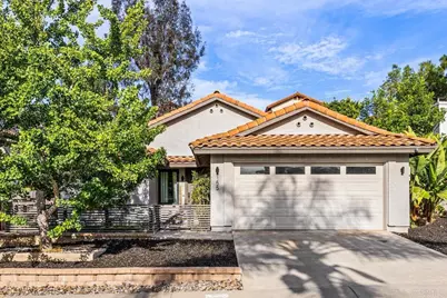155 Paseo Marguerita, Vista, CA 92084 - Photo 2