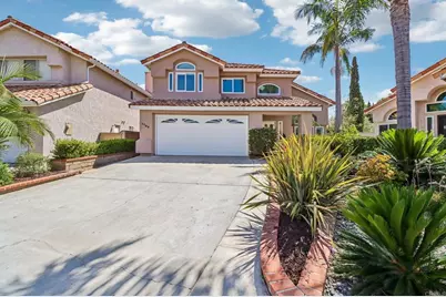 1789 Pinnacle Ct, Vista, CA 92081 - Photo 4