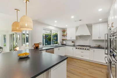 1821 Hawk View Drive, Encinitas, CA 92024 - Photo 10