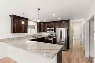 1241 Orkney Ln, Cardiff by the Sea, CA 92007 - Photo 10