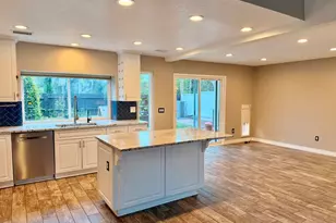 2307 Fair Oak Ct, Escondido, CA 92026 - Photo 4