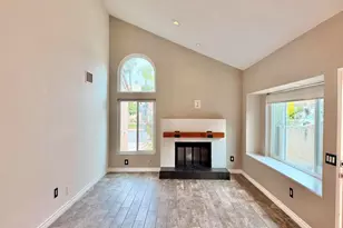 2307 Fair Oak Ct, Escondido, CA 92026 - Photo 2