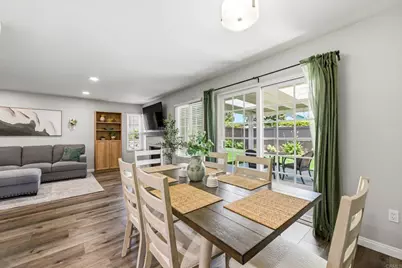 4544 Cambridge Way, Carlsbad, CA 92010 - Photo 6