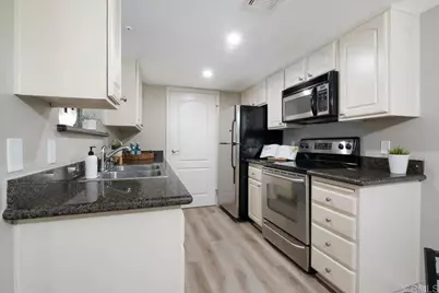 12075 Alta Carmel Court #35, San Diego, CA 92128 - Photo 10