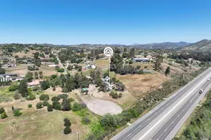 4554 Estate Dr, Fallbrook, CA 92028 - Photo 46