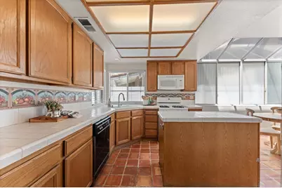 41924 Avenida Vista Ladera, Temecula, CA 92591 - Photo 10