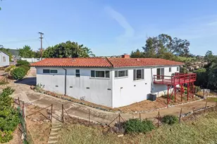 2397 Mira Sol Dr, Vista, CA 92084 - Photo 48