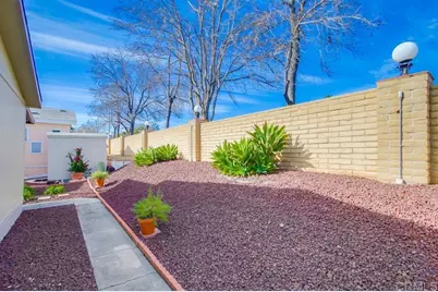 525 W El Norte Parkway #10, Escondido, CA 92026 - Photo 6
