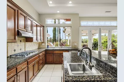 2737 Dos Lomas, Fallbrook, CA 92028 - Photo 16