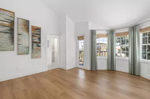 185 Juniper Ave, Carlsbad, CA 92008 - Photo 8