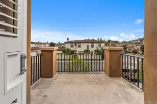 2882 W Porter Rd, San Diego, CA 92106 - Photo 24