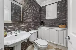2882 W Porter Rd, San Diego, CA 92106 - Photo 4
