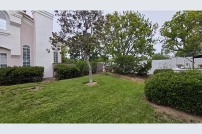 1872 Matin Circle #204, San Marcos, CA 92069 - Photo 2