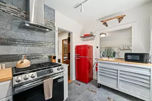 748 N Coast Hwy 101, Encinitas, CA 92024 - Photo 20