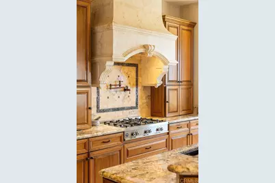 7133 Obelisco Circle, Carlsbad, CA 92009 - Photo 8