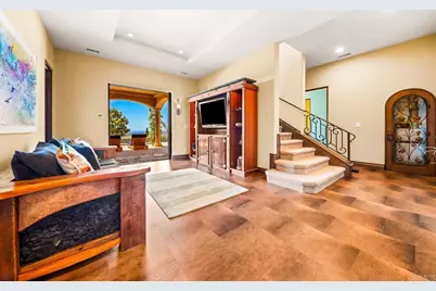 7133 Obelisco Circle, Carlsbad, CA 92009 - Photo 18