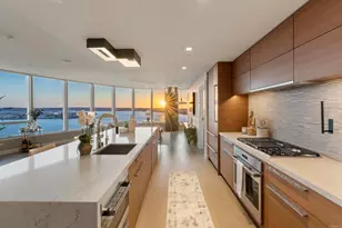 888 W E St, San Diego, CA 92101 - Photo 2