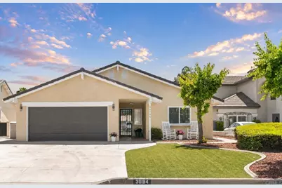 30194 White Wake Drive, Canyon Lake, CA 92587 - Photo 6