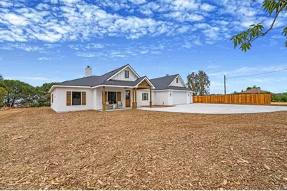 1547 Dickey Street, Fallbrook, CA 92028 - Photo 2