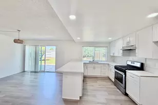 14744 Roberto Rio Rd, Poway, CA 92064 - Photo 4
