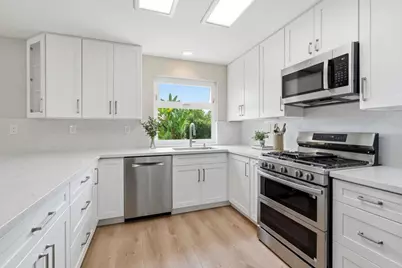 342 Rimhurst Court, Oceanside, CA 92058 - Photo 6