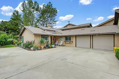 1637 Pala Lake Drive, Fallbrook, CA 92028 - Photo 2