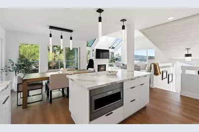 371 Longden Ln, Solana Beach, CA 92075 - Photo 6