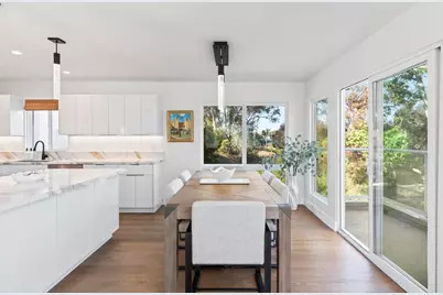 371 Longden Ln, Solana Beach, CA 92075 - Photo 10