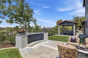 2244 Ivory Pl, Carlsbad, CA 92009 - Photo 16