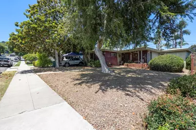 3752 Poe Street, San Diego, CA 92107 - Photo 1
