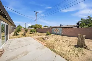 43740 Heaton Ave, Lancaster, CA 93534 - Photo 4