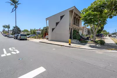 4597 Long Branch Avenue #2, San Diego, CA 92107 - Photo 1