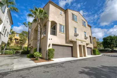 5082 Cascade #102, Oceanside, CA 92057 - Photo 2