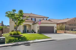 3236 Canyon View Dr, Oceanside, CA 92058 - Photo 2