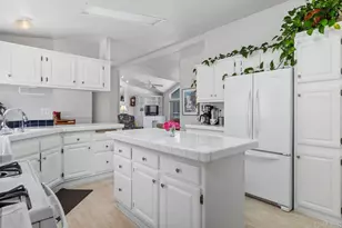 1401 El Norte Parkway, San Marcos, CA 92069 - Photo 14