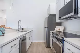 6204 Agee St, San Diego, CA 92122 - Photo 10