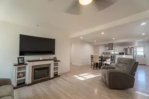 40650 Sheillie Ln, Hemet, CA 92544 - Photo 10