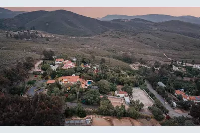20784 Fortuna Del Norte, Elfin Forest, CA 92029 - Photo 4
