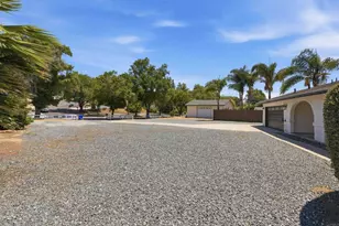 5755 Jeffries Ranch Rd, Oceanside, CA 92057 - Photo 34