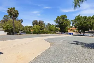 5755 Jeffries Ranch Rd, Oceanside, CA 92057 - Photo 32