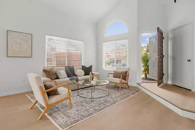 1813 Avenida Segovia, Oceanside, CA 92056 - Photo 4