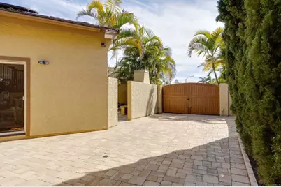 1025 Monterey Vista Way, Encinitas, CA 92024 - Photo 46