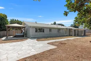 1651 Avocado Dr, Vista, CA 92083 - Photo 12