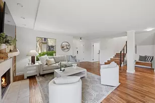 8463 Via Mallorca, La Jolla, CA 92037 - Photo 2