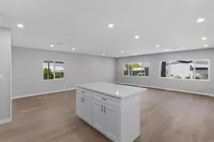 718 Sycamore Ave, Vista, CA 92083 - Photo 4